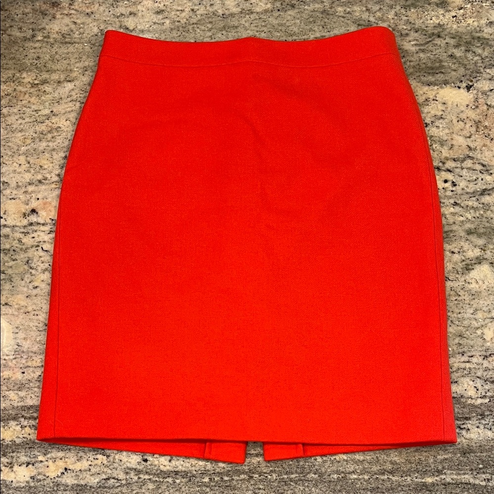 EUC 💥 J Crew The Pencil Skirt in Pimento Red Wool Sz 6